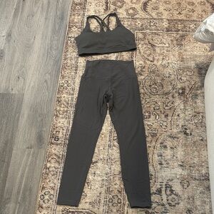 CRZ Yoga Gray Sports Bra and Leggings Set